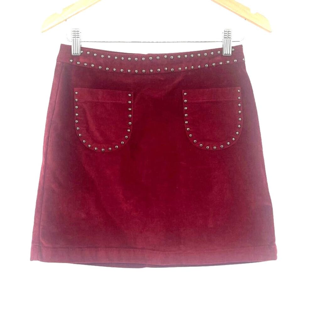 Mossimo Y2K Burgundy Faux Suede Mini Skirt Sz 2 Studs Rocker Grunge Indie Sleaze - Picture 2 of 9